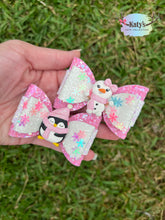 Load image into Gallery viewer, Snow Friends clay piggies
