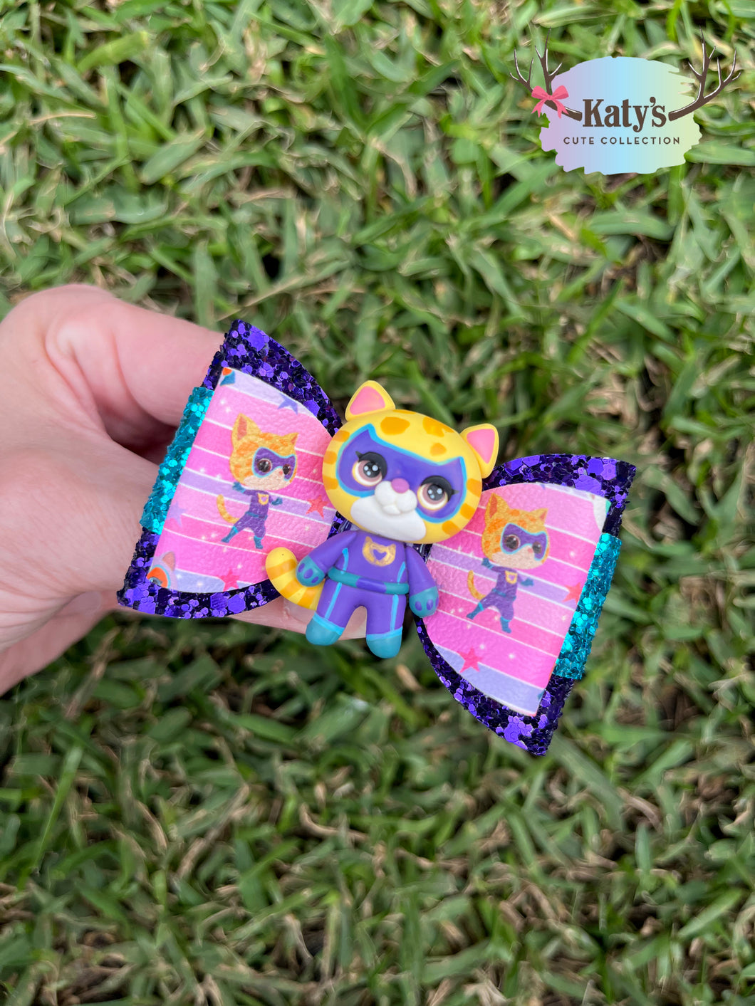 Superhero Cat mini clay bows