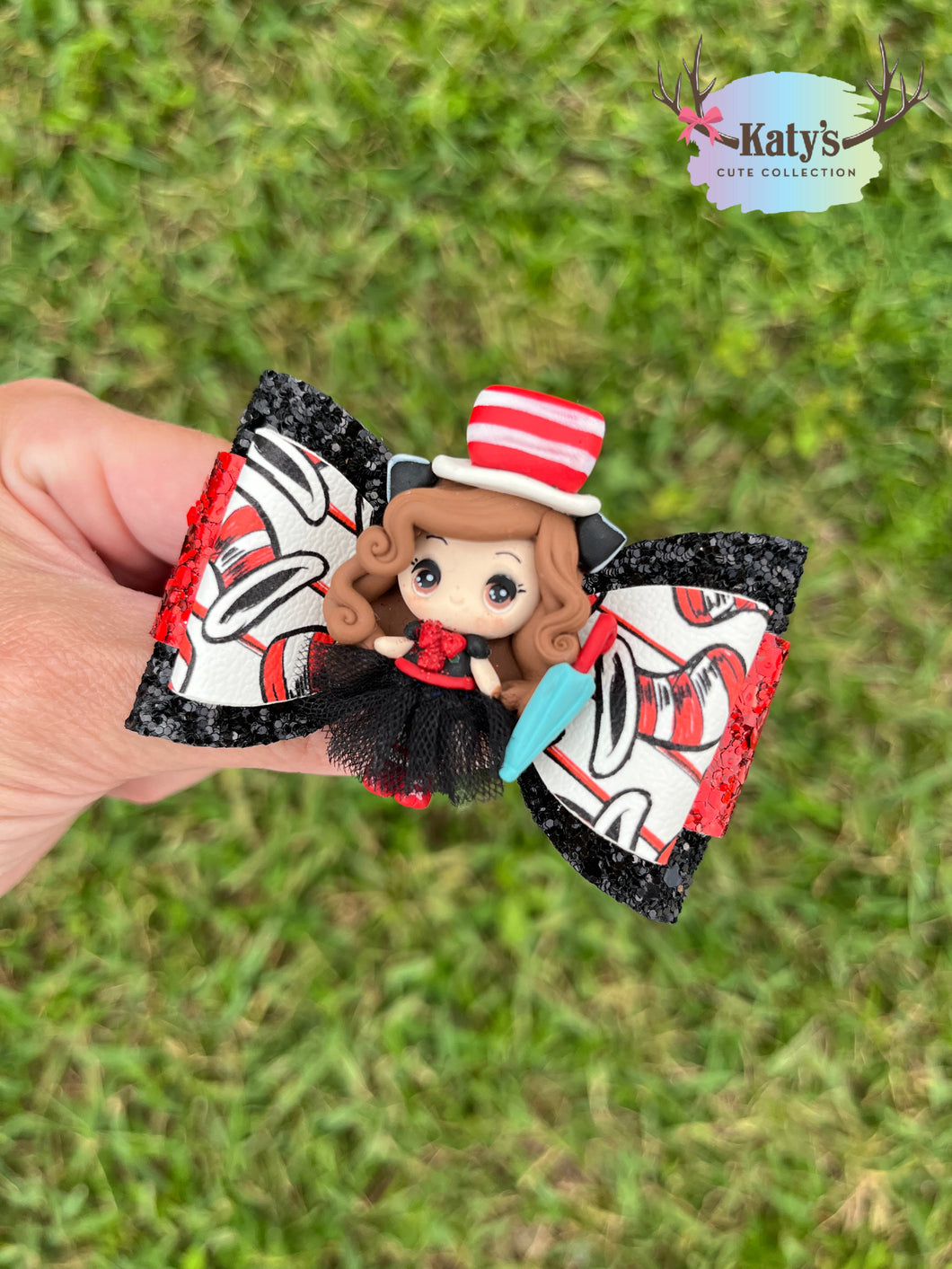Red Hat Cat Girl mini clay bow