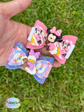 Load image into Gallery viewer, Snoozing Gals mini clay bow
