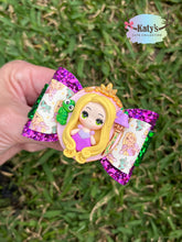 Load image into Gallery viewer, Tower Princess mini clay bow
