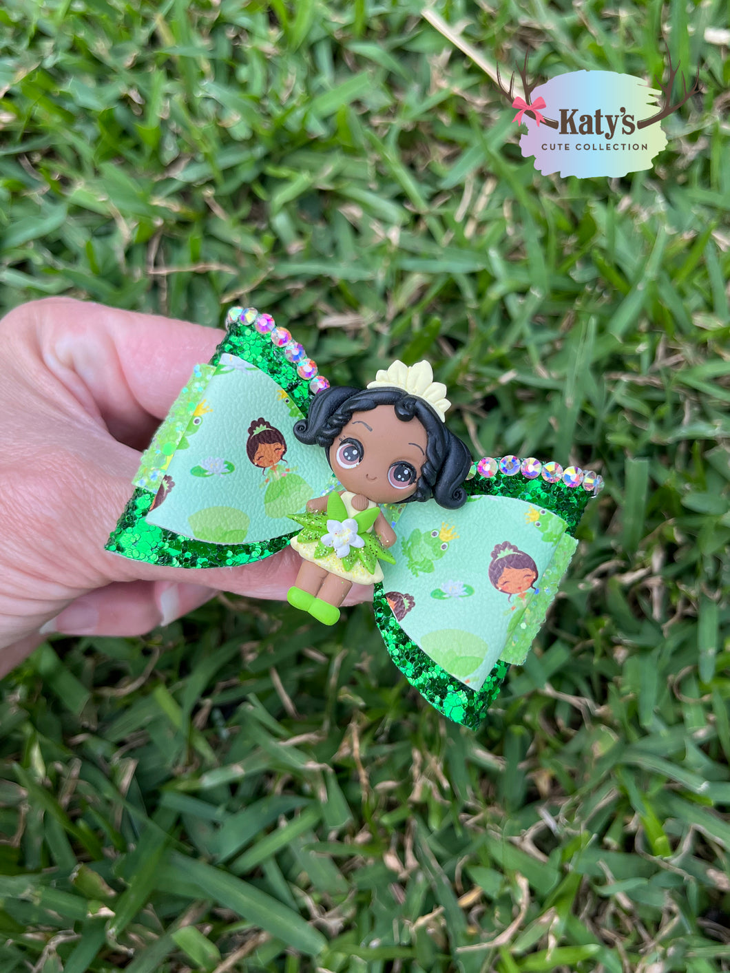 Green Princess mini clay bow