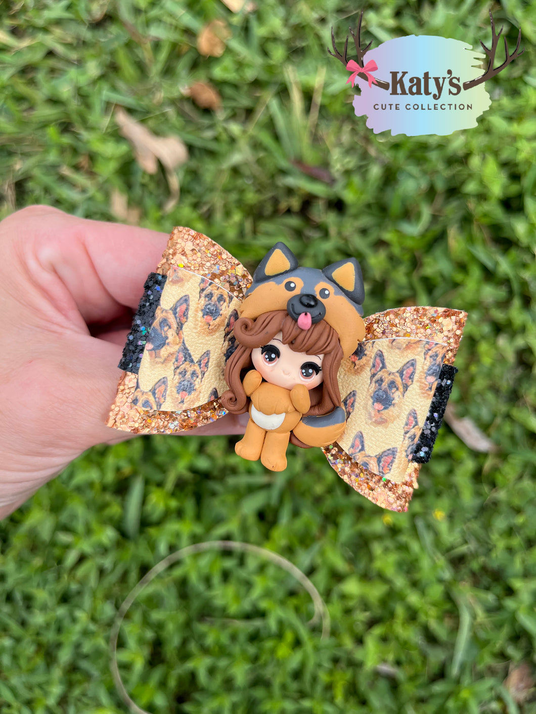 Dog Girl mini clay bow