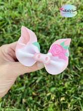 Load image into Gallery viewer, Farm Animal bows
