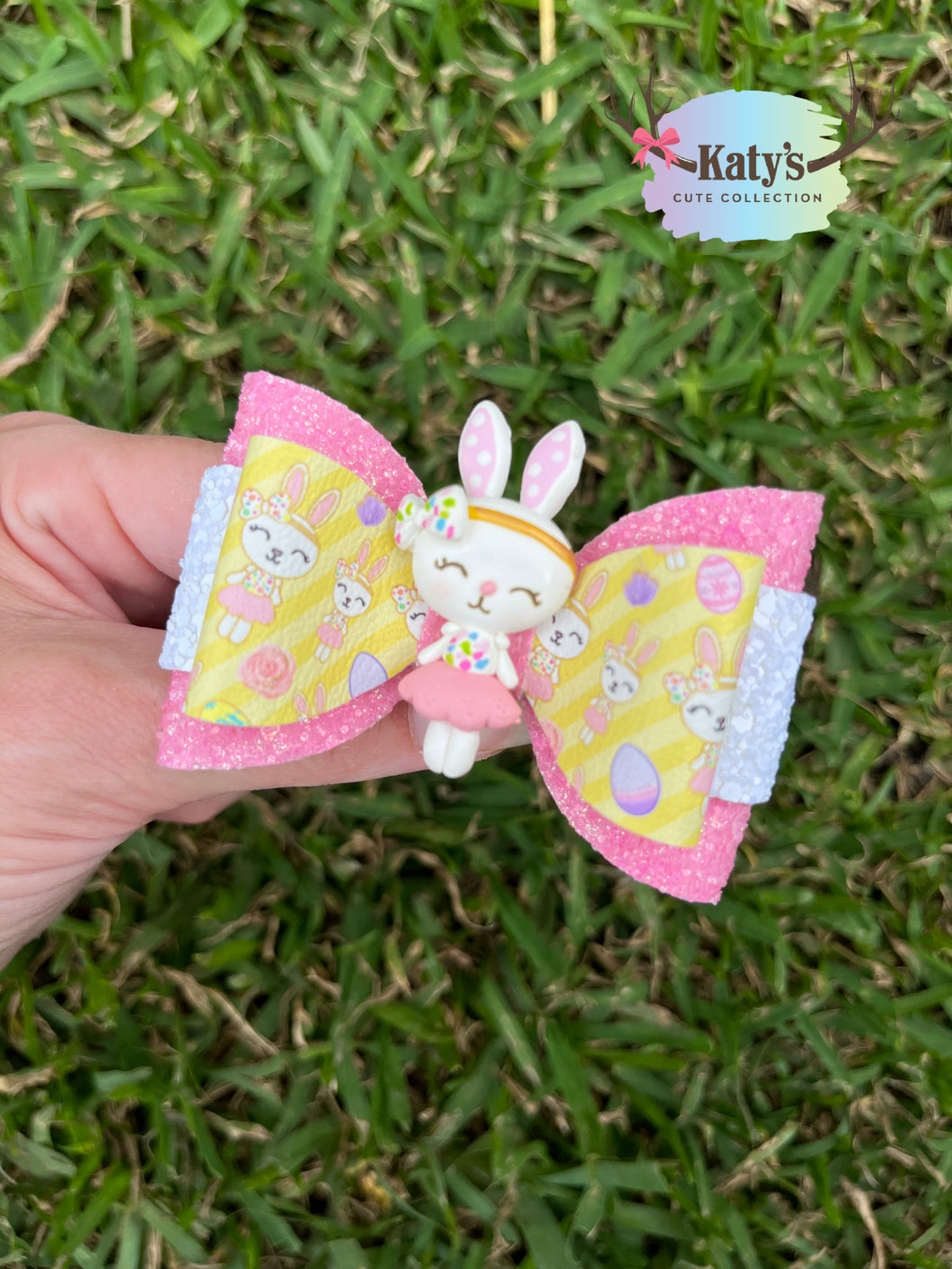 Pink Bunny mini clay bow