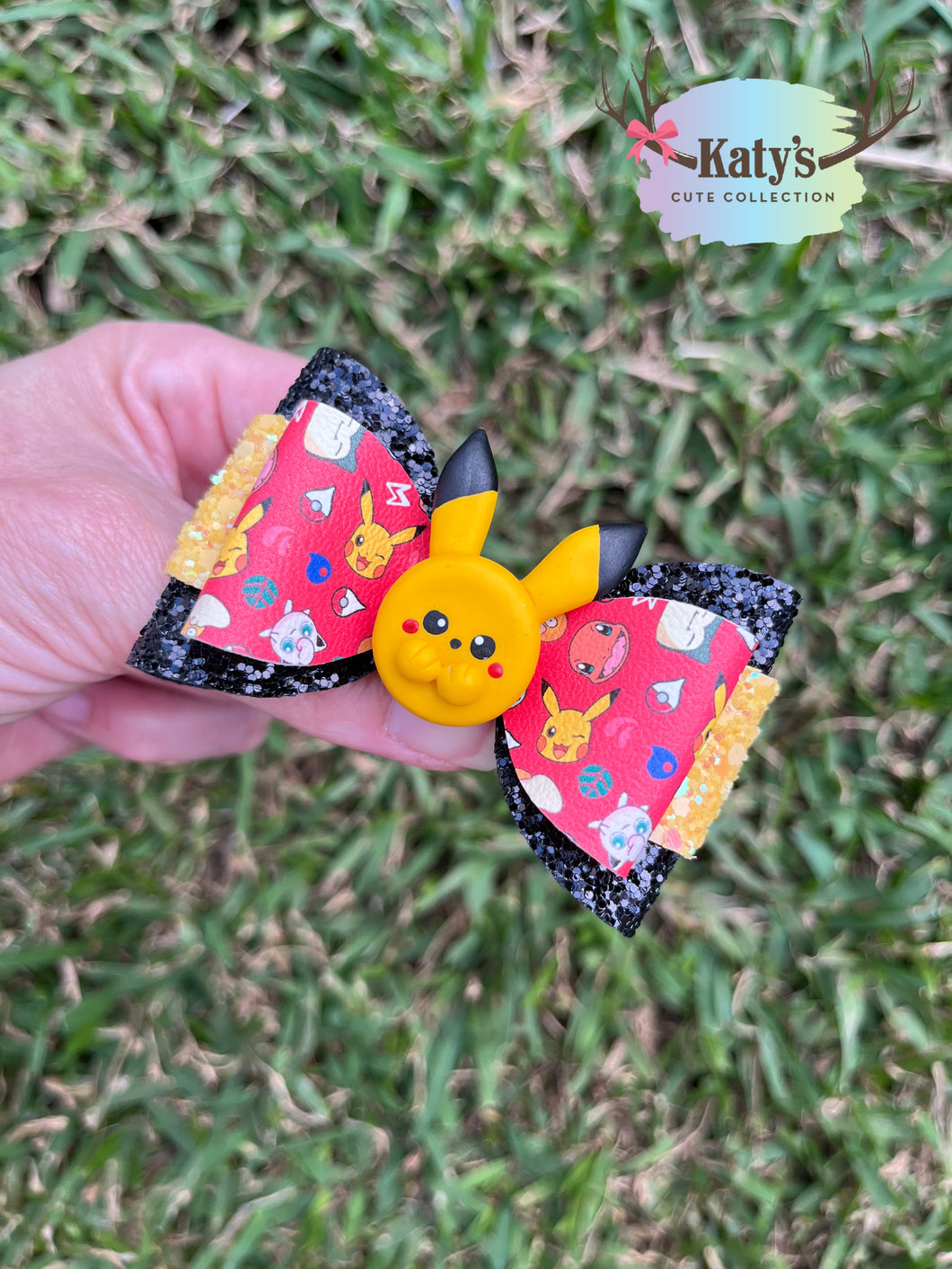 Yellow Electric Creature mini clay bow