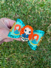 Load image into Gallery viewer, Archer Princess mini clay bow
