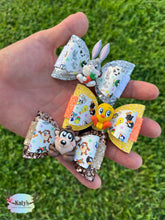 Load image into Gallery viewer, Classic Cartoon Friends mini clay bows
