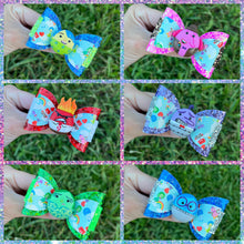 Load image into Gallery viewer, Emotions Squishmallow mini clay bows
