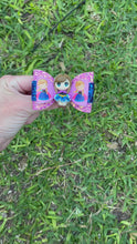 Load and play video in Gallery viewer, Young Brown Hair Ice Princess mini clay bow
