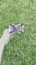 Load and play video in Gallery viewer, Unicorn Skeleton clay bow
