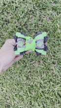 Load and play video in Gallery viewer, Bug Bag Villain clay bow
