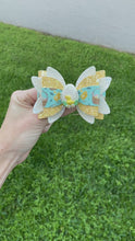 Load and play video in Gallery viewer, Little Easter Chick clay bow
