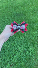 Load and play video in Gallery viewer, Telephone Killer clay bow
