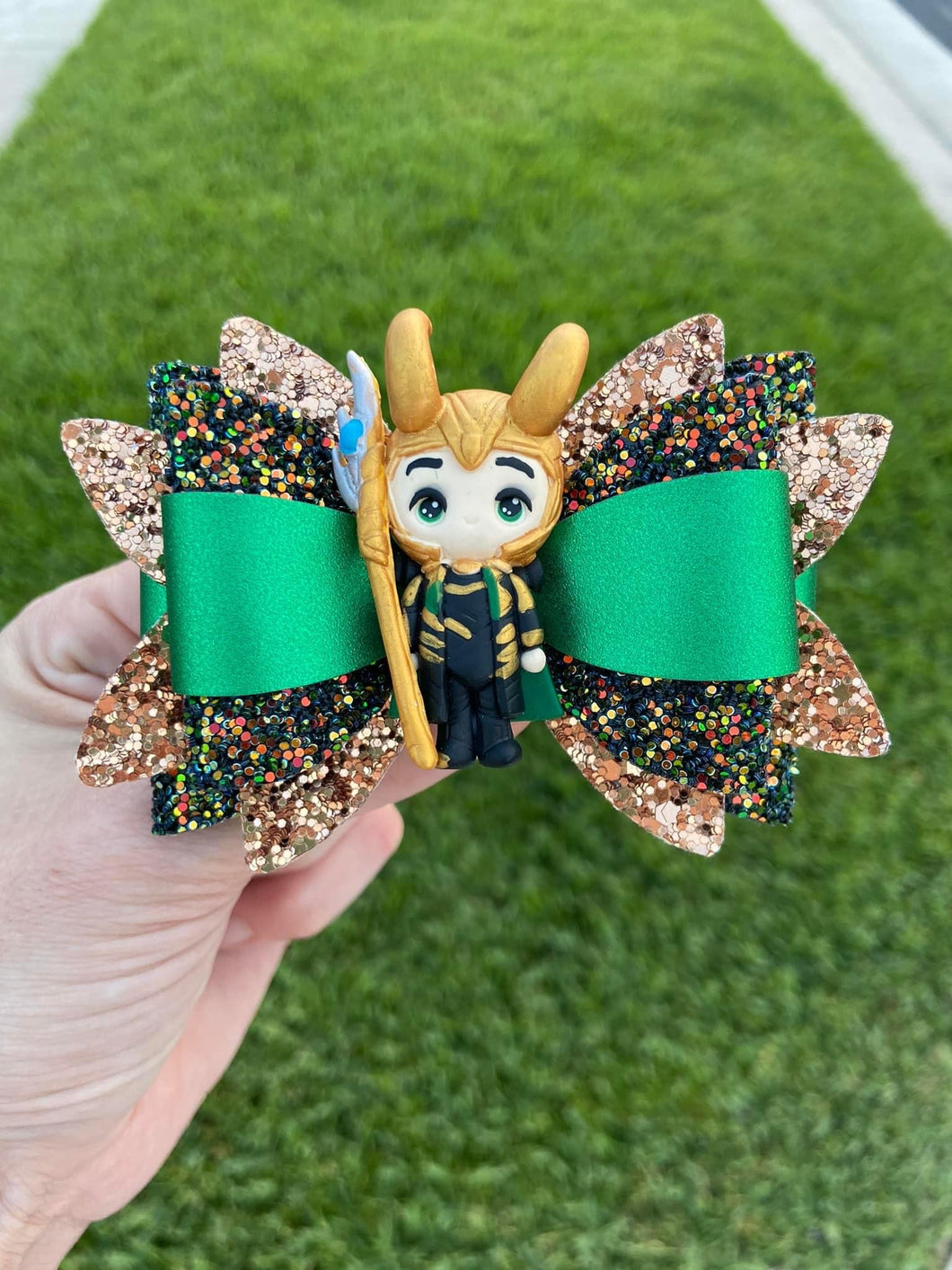Mischievous Villain clay bow