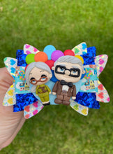 Load image into Gallery viewer, Balloon Couple clay bow
