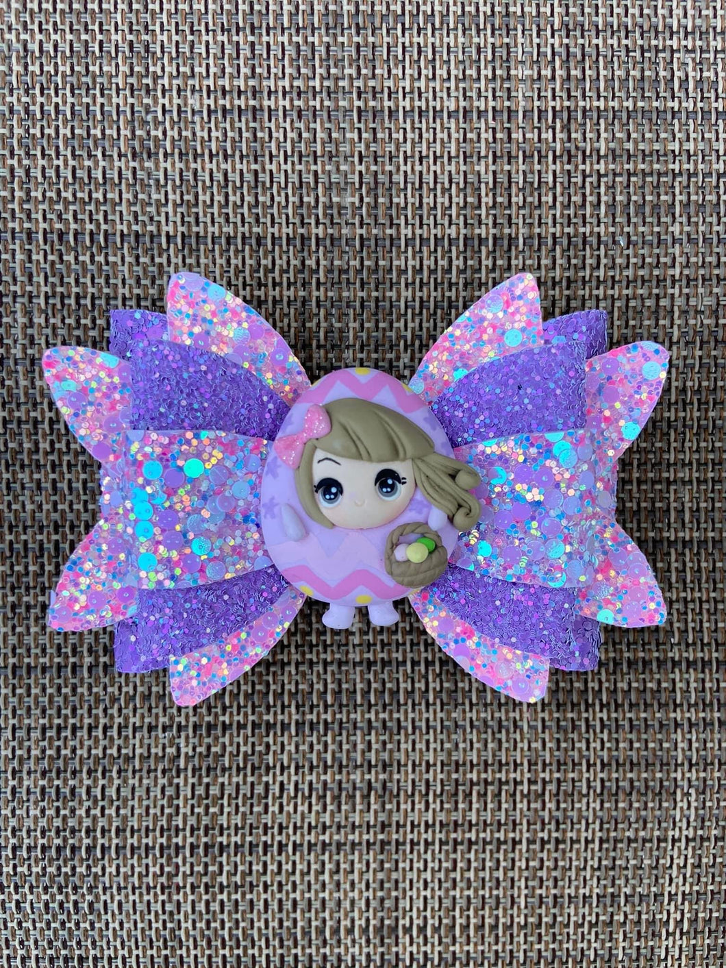 Easter Egg Girl clay bow